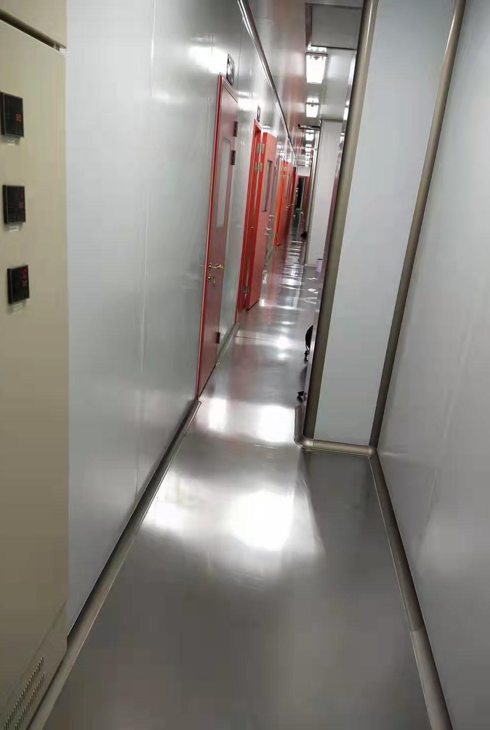 無塵自動<a href='http://m.wjyct.com.cn/' target='_blank' title='噴漆設備' style='color:#eb2828'><strong>噴漆設備</strong></a>.jpg